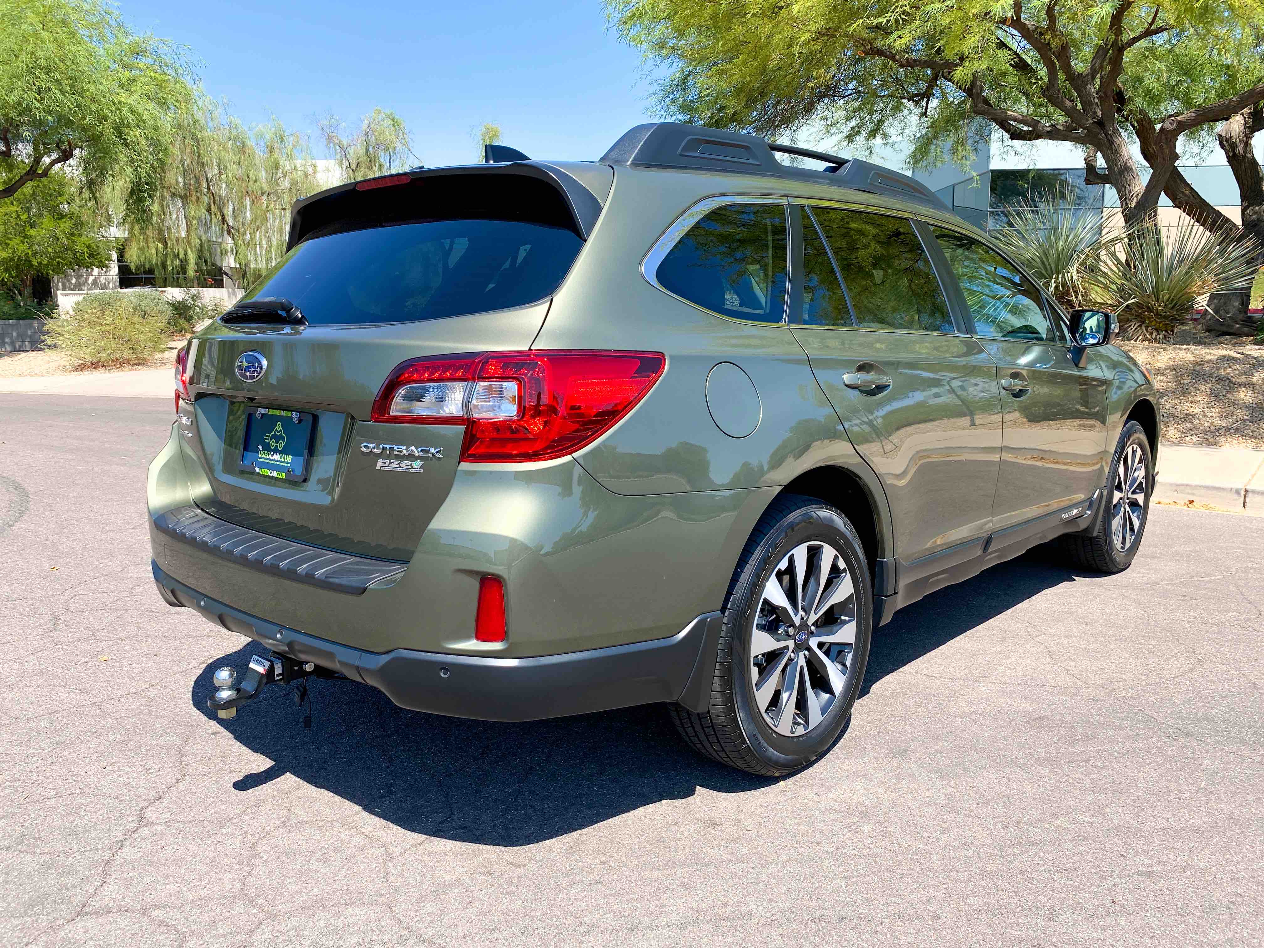 PreOwned 2017 Subaru Outback 2.5i Limited Wagon Wagon in